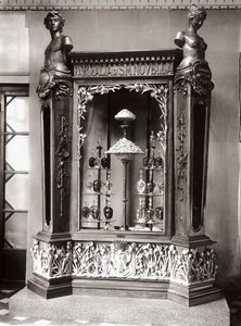 Vitrine, Officina Profumo, Pharmaceuticals of Santa Maria Novella, Firenze, Italia av Italian Photographer