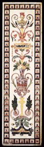 Et italiensk pietre dura innlagt hvit marmorpanel, tidlig på 1700-tallet (marmor pietre dura) av Italian School