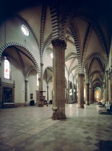 Innvendig utsikt over basilikaen Santa Maria Novella av Italian School