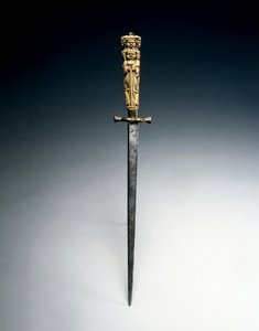 Stiletto med grep utformet som figurer av veldedighet, rettferdighet og håp, ca. 1650 (stål, messing og elfenben) av Italian School