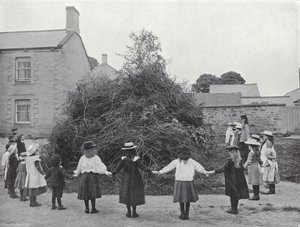 The Northumbrian Baal Fire, klar for belysning av J. Benjamin Stone