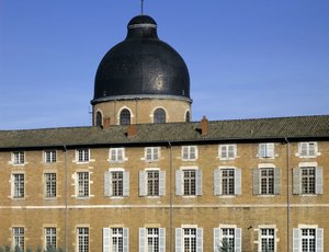 Barokkarkitektur: kuppelen til Hotel Dieu (1700-tallet) av arkitekten Jacques Germain (Jacques-Germain) Soufflot (1713-1780). Macon, Saone og Loire (Saone-et-Loire) (71).