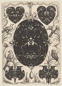 Ovalt anheng dekorert med Schweifwerk, omgitt av mindre motiver og fire fugler, ca. 1614-19.