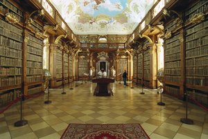 Utsikt over biblioteket til Melk Abbey realisert på et prosjekt av Jakob Prandtauer (1660-1726). Tidlig på 1700-tallet. Østerrike av Jakob Prandtauer