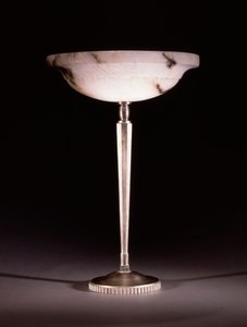 En bordlampe i sølvfarget bronse designet av Jacques-Emile Ruhlmann (1879-1933), ca. 1913 av James Baker (attr. to) Pyne
