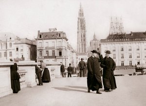 Prester, Antwerpen, 1898. av James Batkin
