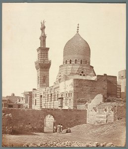 Egypt. Kairo. Religiøst gravkompleks for den mamelukkiske emiren Kani Bey Ar-Rammah (1503) av James Robertson