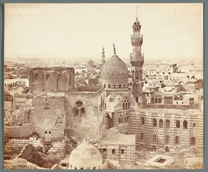 Egypt. Kairo. Utsikt over en av moskeene