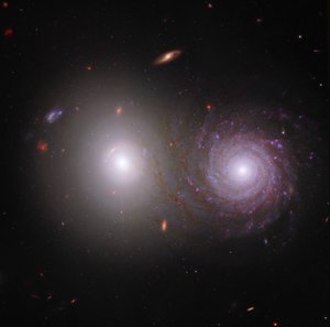 Interacting Galaxies VV 191 (Webb og Hubble Composite Image) av James Webb Space Telescope (NASA)