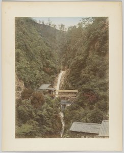 Meraki-fossen, Kobe, Japan (håndfarget svart/hvitt-bilde) av Japanese Photographer