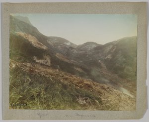 Owakudani, Hakone, Kanagawa Prefecture, Japan (håndfarget svart/hvitt-bilde) av Japanese Photographer