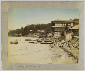 Village of Chuzenji, Nikko, Japan (håndfarget svart/hvitt-bilde) av Japanese Photographer