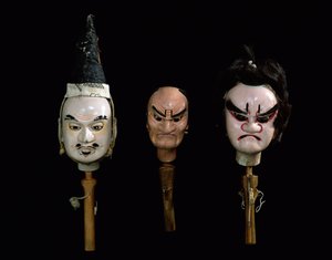 Manraku Puppe ts av Japanese School