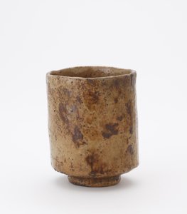 Sylindrisk tebolle med inskripsjon, ukjent Raku-vareverksted, tebolle (tsutsu chawan) av Japanese School