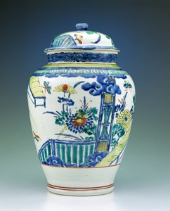 Krukke og deksel dekorert med Kakiemon-emaljer, ca. 1680 (porselen)