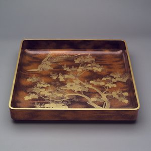 Kimono-brett, 1868-1912 (lakkert tre)
