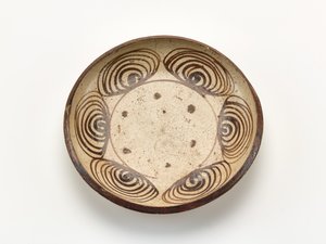 Serveringsfat med "hesteøye"-design, 1800-1830 av Japanese School
