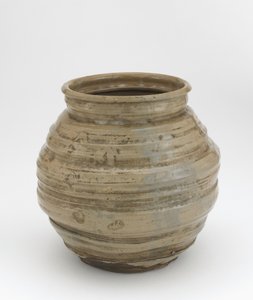 Vannkrukke for teseremoni, Uji, Kyoto-fu, Edo-periode, midten av 1600- og midten av 1700-tallet (keramikk) av Japanese School