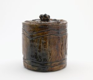 Vannkrukke for teseremoni med matchende lokk, Tokyo, Edo-perioden eller Meiji-tiden (keramikk) av Japanese School