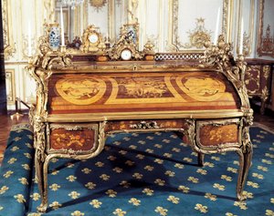 Louis XV-stil: Kongens kontor (bilde) av Jean-Henri Riesener