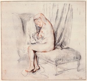Naken kvinne sitter på en sjeselong og tar på seg skjorta, 1700-tallet.