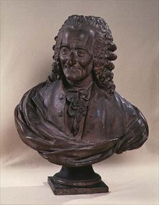 Byste av Voltaire (1694–1778) av Jean Baptiste Antoine Cadet de Beaupre