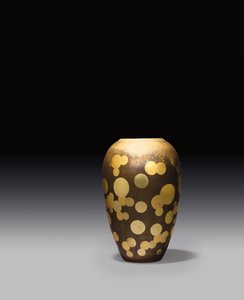 Vase, ca. 1925 (lakkert metall)