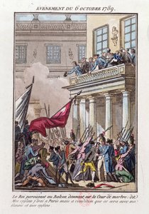 Louis XVI dukket opp på balkongen i Versailles 6. oktober 1789 for å fortelle den parisiske mobben at han vil dra til Paris på betingelse av at hans kone og familie reiser med ham
