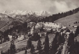 Grand Hotel, Rigi Kaltbad, som ligger ved tannhjulsbanen Vitznau Rigi Kulm (s/hvitt-bilde)