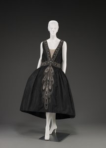 Aftenkjole (Robe De Style) (blandet media) av Jeanne Lanvin