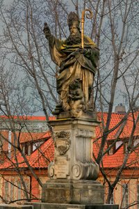 Statue av Saint Augustine of Hippo på Karlsbroen av Jeronym (1632 1709) Kohl