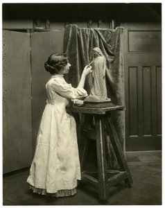 Bessie Potter Vonnoh, ca. 1905-40 (foto av gelatinsølv) av Jessie Tarbox Beals