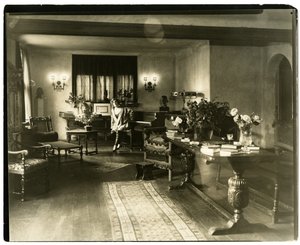 Doris Keene Doris Keane, ca. 1905-26 (foto av gelatinsølv) av Jessie Tarbox Beals