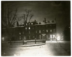 Louisburg Square, Boston Jenny Lind bodde i hjørnehuset, Boston, USA, ca. 1902-10 (foto av gelatinsølv) av Jessie Tarbox Beals