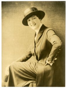 Mrs Jack King, ca. 1918-20 av Jessie Tarbox Beals