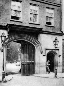 1500-tallsporten til Charterhouse, London, 1926-1927.