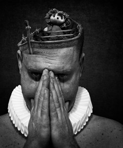 A clowns death (serie), 2014 (fotokunst digital kunst) av Johan Lilja