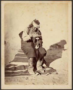  av John K. Hillers