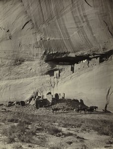  av John K. Hillers
