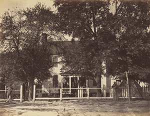 Aiken House, på Weldon Railroad, Virginia., februar 1865 (abumen-trykk montert på vevd papir)