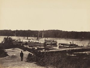 Medical Supply Boat Plauter, på Appomattox., januar 1865 (albumintrykk montert på vevd papir)