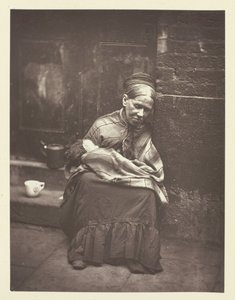 The Crawlers, 1881. av John Thomson