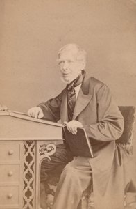 [Robert Graves], 1860-tallet.