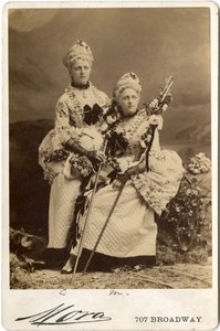 Rives Twins (sepiatrykk) av José Maria Mora