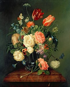 Stilleben med blandede blomster