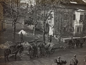 Album "Min verdenskrig - minner fra den sørvestlige fronten i Kärnten, Italia, Trentino-Alto Adige) 31/03/1915-12/11/ 1918 - Josef Zohles Vienna ": skyttere i Tarvisio (s/hv ph)