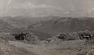 Album "Min verdenskrig - minner om den sørvestlige fronten i Kärnten, Italia, Trentino-Alto Adige) 31/03/1915-12/11/ 1918 - Josef Zohles Vienna ": tilfluktsrom for våpen i Al av Josef Zohles