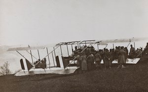 Album "Min verdenskrig - minner om den sørvestlige fronten i Kärnten, Italia, Trentino-Alto Adige) 31/03/1915-12/11/ 1918 - Josef Zohles Wien ": Østerrikske soldater og fly av Josef Zohles