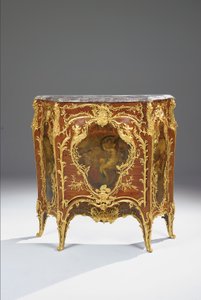 Skjenk, ca. 1900 (ormolu-montert kingwood og wenis martin) av Joseph Emmanuel Zwiener