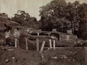 Paranirvana fra Buddha, Gal Vihara, Polonnaruwa, Ceylon av Joseph Lawton
